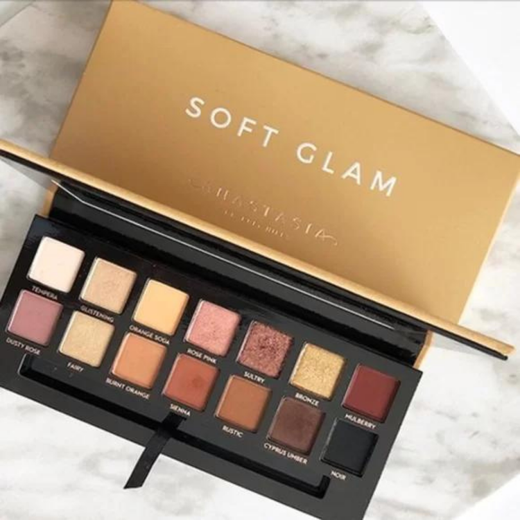 پالت سایه آناستازیا مدل سافت گِلَم ANASTASIA SOFT GLAM